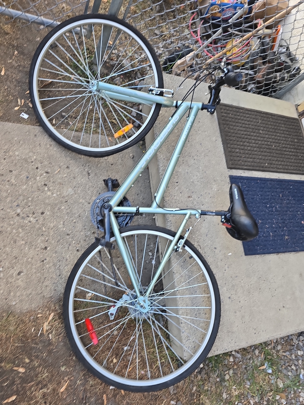 Light Blue Unbranded Hybrid City Bike - Single-Speed Commuter